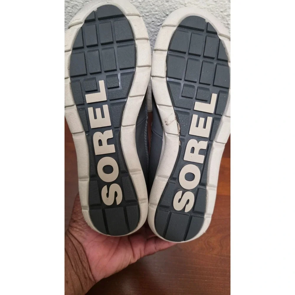 Sorel Women's‎ Waterproof Winter Boots Mid-Calf Lace-Up Gray & White Size 10